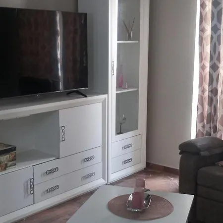 El Arcangel Apartment *